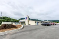 Motel 6 Troutville, VA Hotels in Botetourt County