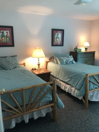 Beautiful Big Platte Lake Shared Waterfront Rental Home