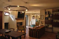 Il Frantoio - Tuscan Loft between Nature and Relaxation, Private Garden & BBQ Hotels in Reggello