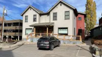 Stylish Railway Loft in the Heart of Whitefish - walking distance to downtown!