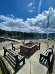 Waterview, 2Bd/2Ba, W/D, Full Kitchen, A/C, Deck, BBQ, Boat Slip, Firepit, Pets