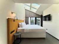 Tbilisi Edition - Design Hotel