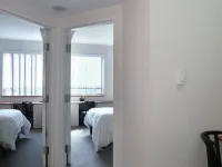 Residence & Conference Centre - Oakville Hotels in Oakville