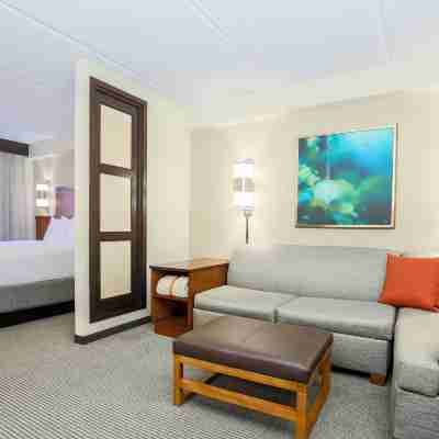 Hyatt Place Dallas Grapevine Rooms