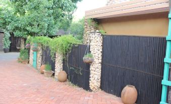 Cottonwood Guesthouse Oasis