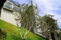 Sky Pavilion Hotels in Sirimalwatta
