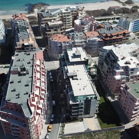Marina Beach Apartments