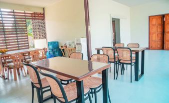 Farinda Resort & Pool Villa