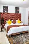Luxury 3 Bedroom Self Catering Apartment- Masvingo Hotels in 