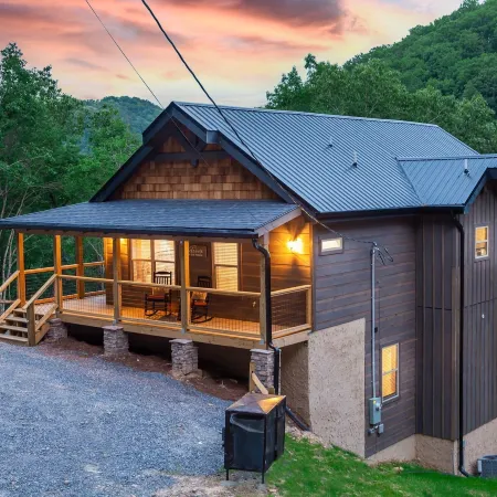Brand New Freedom Cabin with Large Deck by RedAwning