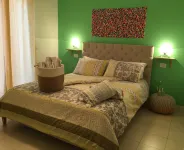 Intra Rooms