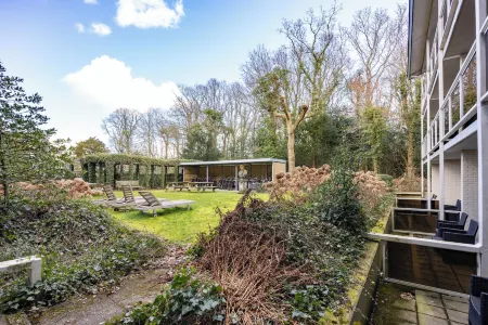 Fletcher Hotel Jan Van Scorel Отели в г. Warmenhuizen