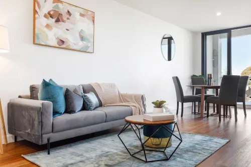 Founders Lane Apartments by Urban Rest - Homestays