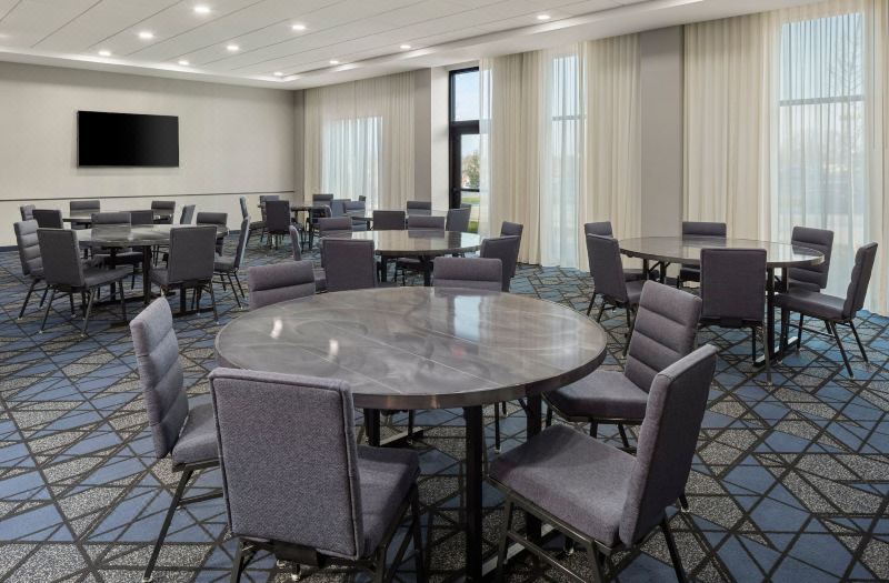Courtyard by Marriott Bettendorf photo 5