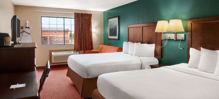 Baymont by Wyndham Cedar Rapids Hotels in Cedar Rapids
