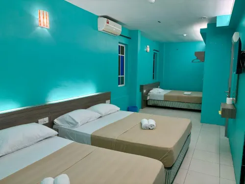 Qish Hotel
