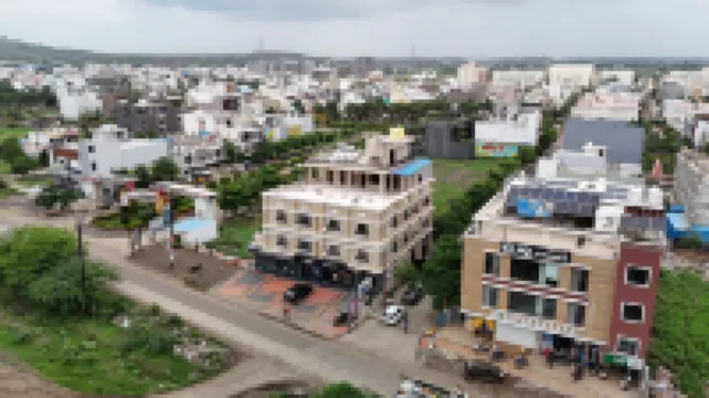 Pravasa Stay Near Luv Kush Square