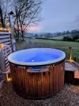 Caplor Glamping & Lodges Hotels in Brampton Abbotts