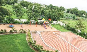 Club Azzurro Resort - Nalsarovar