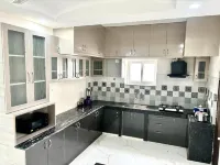 3 Bee's Service Apartments