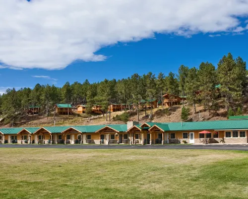 Rock Crest Lodge & Cabins Hotels in Custer