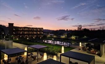 Como Hills Hotel