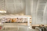 Continental Hotel Budapest - Bar