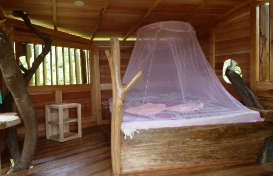 亞拉河邊小屋酒店