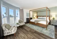 Cardiff by the Sea Lodge Hotels in Solana Beach