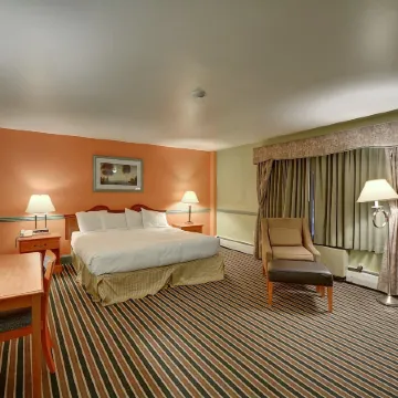 Colonial Motel and Spa