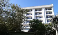 구츠카르 세린 호텔 세리크 호텔