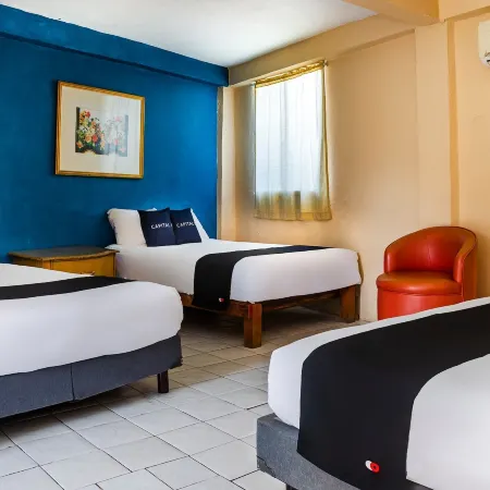 Capital O Hotel Dos Mares, Cabo San Lucas