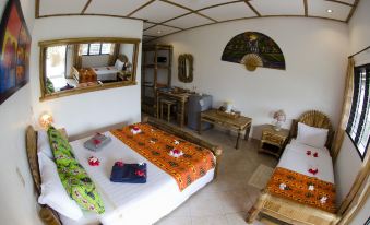 Dolphin House Resort Moalboal