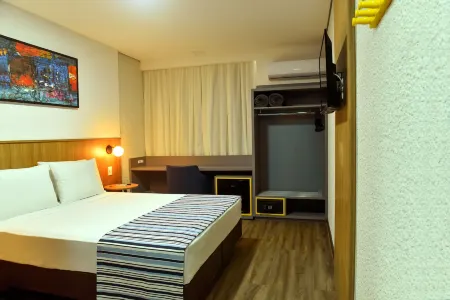 Days Inn by Wyndham Cascavel