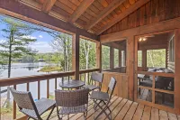 Lakefront Wprivate Beach - Luxury Log House!
