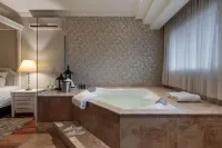 Hotel Alpestre - Hot Tub