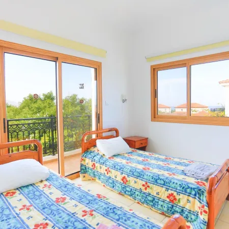 Villa Ira Finiki