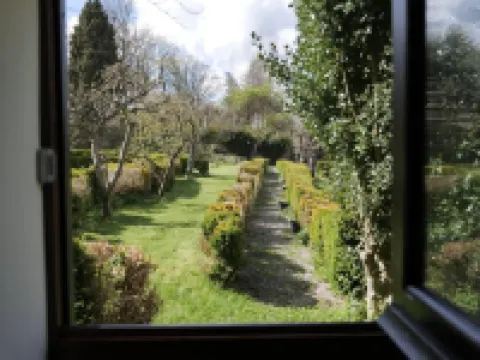 Cottage - Sleeps 2 - Garden - Parking Hotels in Ryton