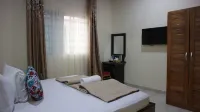 Crystal Premier Hotel