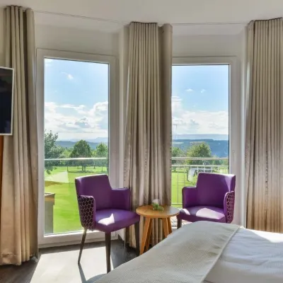 Hotel & Golfrestaurant Gut Wissmannshof Hotels near Wolfsanger