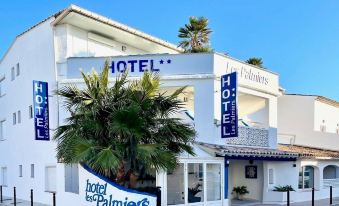 Hotel les Palmiers En Camargue