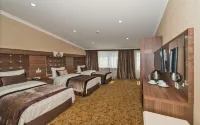 Montagna Hera Hotel Taksim - balcone