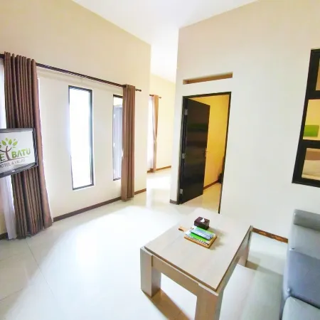 Villa Batu 2 Kamar 5 Dekat Museum Angkut
