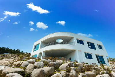 Sosiega Hue Pension Hotels near Dadohae National Park - Goheung Area
