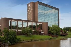 DoubleTree by Hilton Lafayette