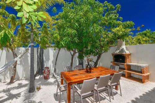 Boutique Hotel Swiss Paradise Aruba Villas and Suites - Jacuzzi