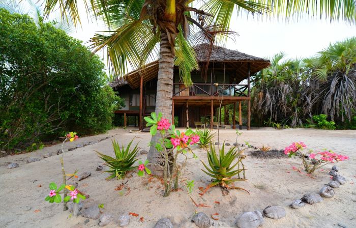 Simply Saadani Camp