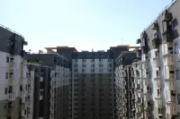 Strategic 2Br Gateway Ahmad Yani Cicadas Apartment - Homestays