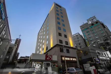 Brown Dot Hotel Hadan