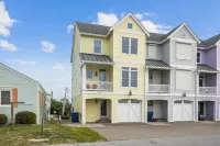 Luxury Oceanview Beach Home • Steps from the Sand • Elevator - 4-Star